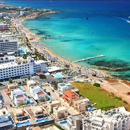 Misia Enas - Modern 2 Bedroom With Sea Views - Close To Square Διαμέρισμα