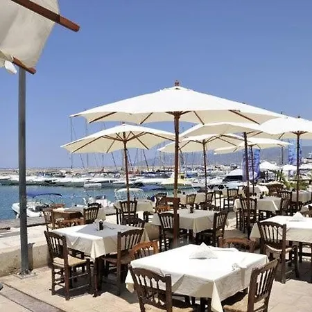 Misia Enas - Modern 2 Bedroom With Sea Views - Close To Square